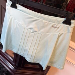Nike Women's‎ Mint Green Skort